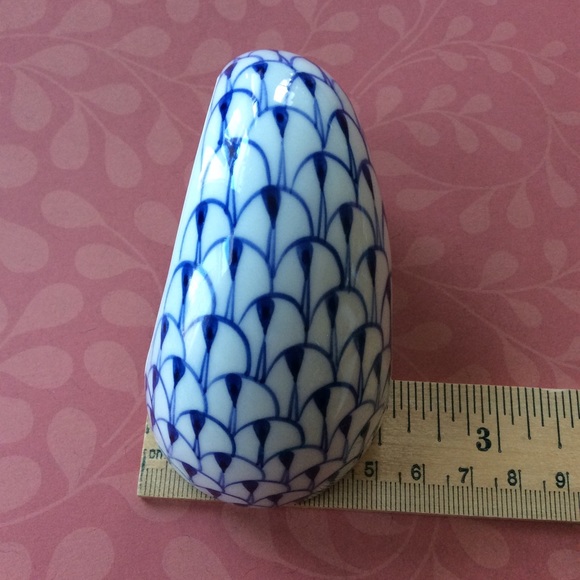 Andrea by Sadet: Blue & White Porcelain Nautilus. - Picture 7 of 9